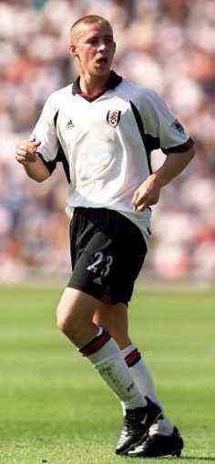 Fulham Imidfielder Sean Davis 